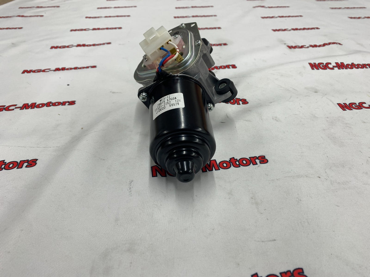 OEM NISSAN 2881557G0A MOTOR ASSY-WINDSHIELD WIPER 2881557G0A