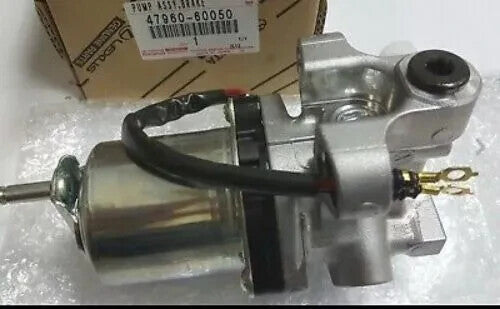【NEW】Toyota Genuine Lexus Land Cruiser PUMP ASSY BRAKE BOOSTER 47960-60050