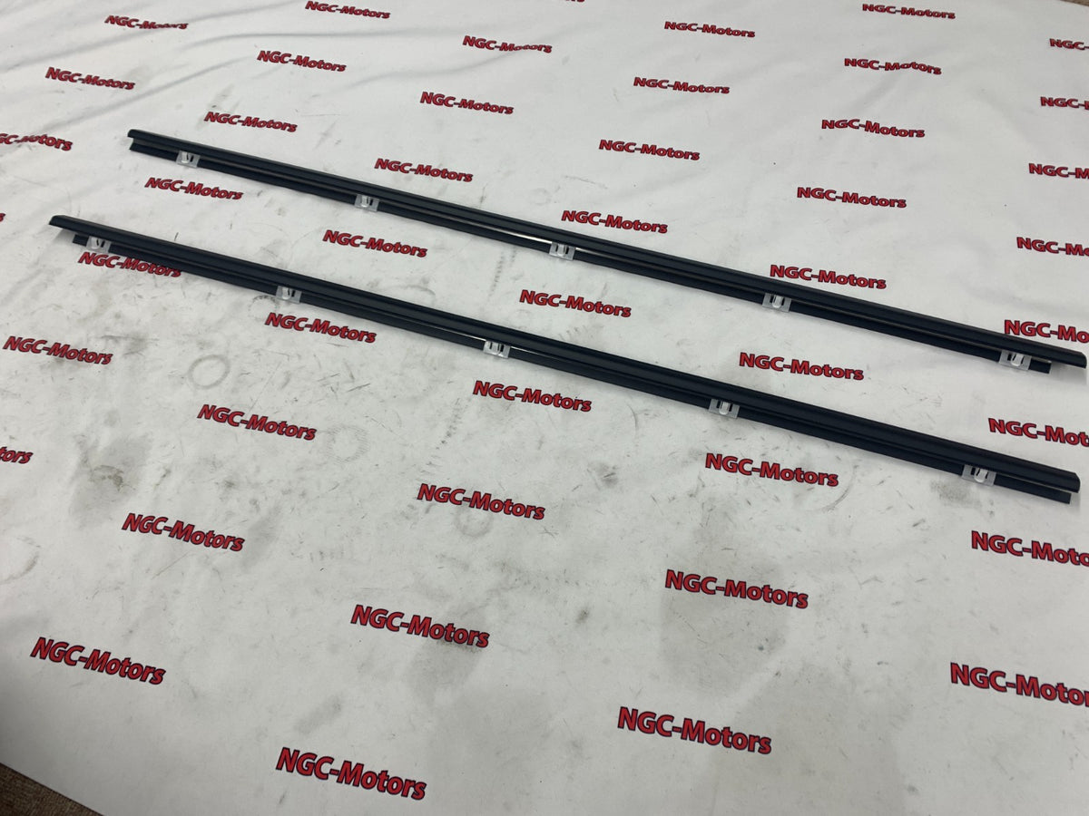 HONDA CIVIC EG6 EG5 EG4 EG3 Window Door Molding Weather Strip Outer Pair Set OEM