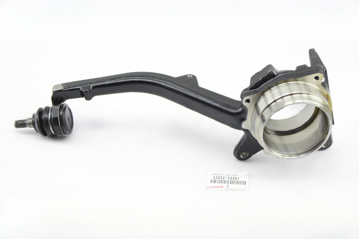 Toyota Steering Knuckle Without ABS (Left) 43202-35061 1995-2003 Toyota OEM