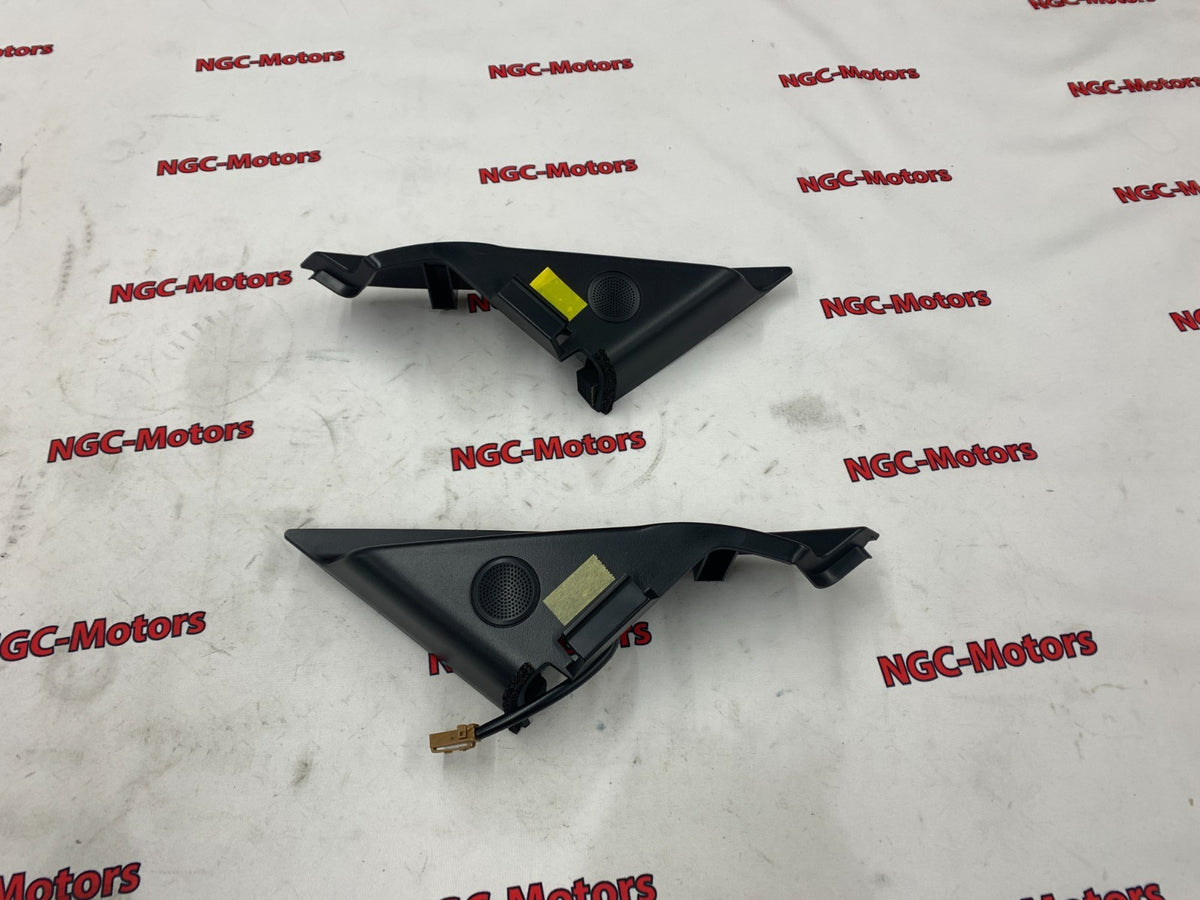 OEM Genuine Nissan COVER FRONT DOOR CORNER INNER RH&LH SET 350Z FairladyZ NEW
