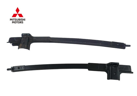 Genuine Mitsubishi Front Door Window Lower Sash L＆R Set OEM MN117551 MN1175520