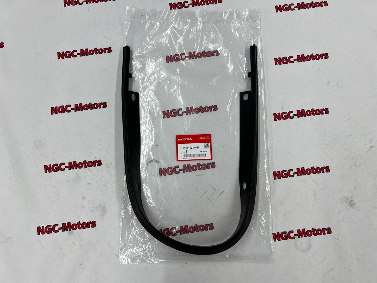Genuine Honda Front Bumper Seal 71108-S2A-010 S2000 00-09* AP1 AP2