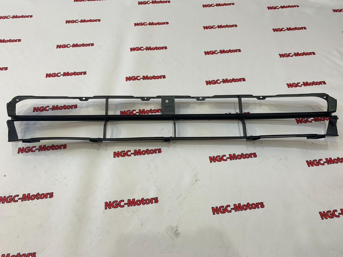 Genuine Honda S2000 AP1 2000-2003 Front Bumper Grille 71102-S2A-000 OEM