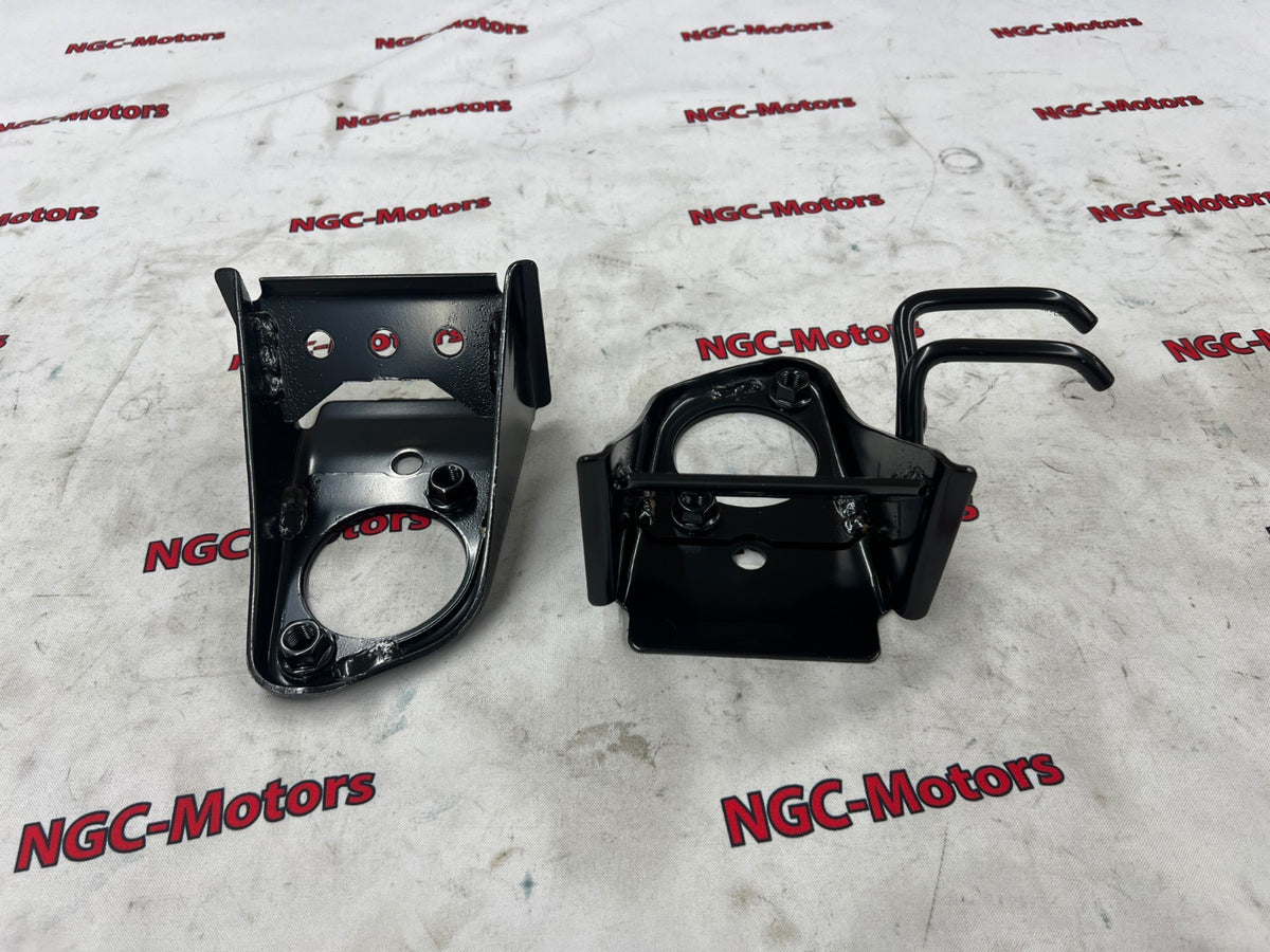 TOYOTA Land Cruiser PRADO 95 BRACKET BODY REAR LR SET MOUNTING Genuine