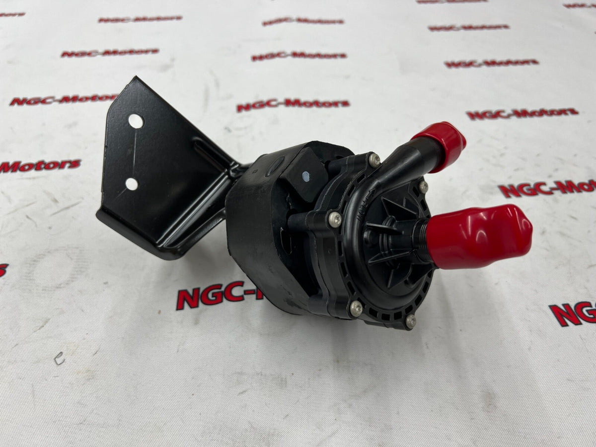 NISSAN Genuine Water Pump 21581-3NF0A