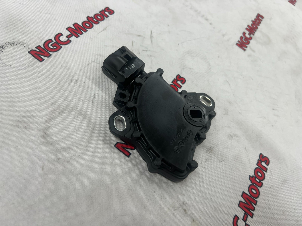 Suzuki Genuine SWITCH SHIFT 37720-54LS0 Japan