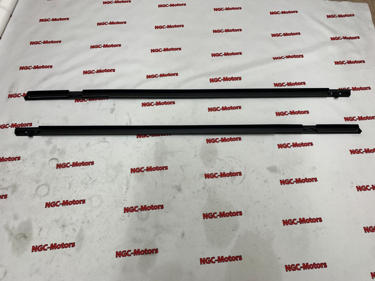 OEM Honda Life CBA-JB5,JB6 ,JB7 molding ASSY RH&LH  72410-SFA-003 72450-SFA-003