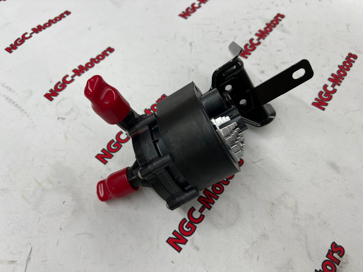 NISSAN Genuine Water Pump 21581-3NF0A