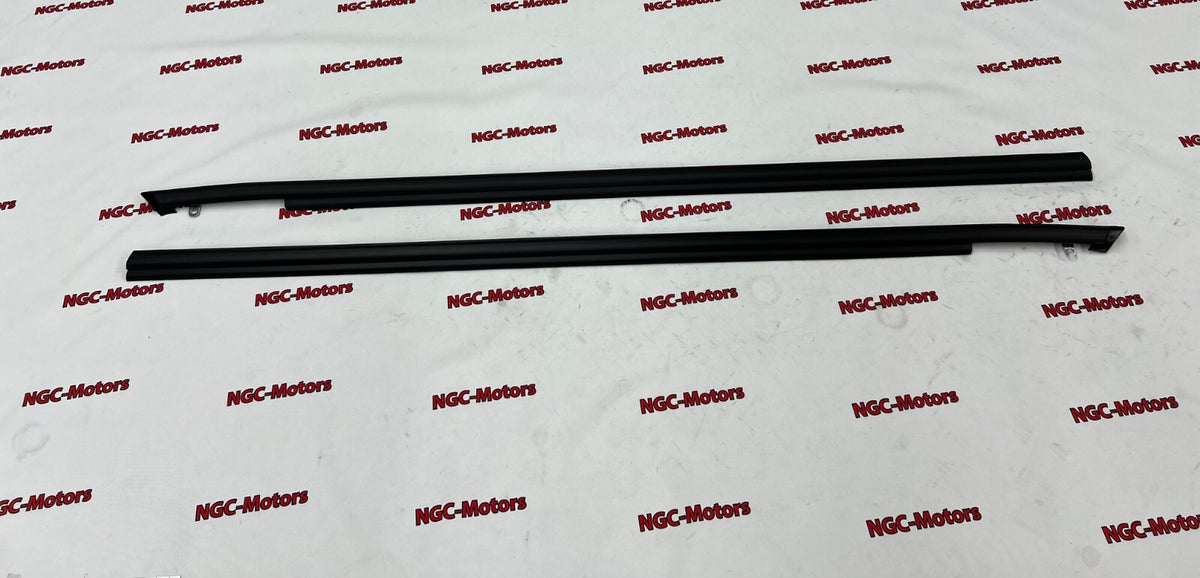 Genuine HONDA 72450-SH3-003 72410-SH3-003 Front Door Window Molding L&R OEM