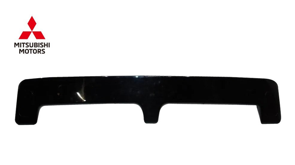 OEM Genuine Mitsubishi Montero Pajero V88W Roof Spoiler MR6569790