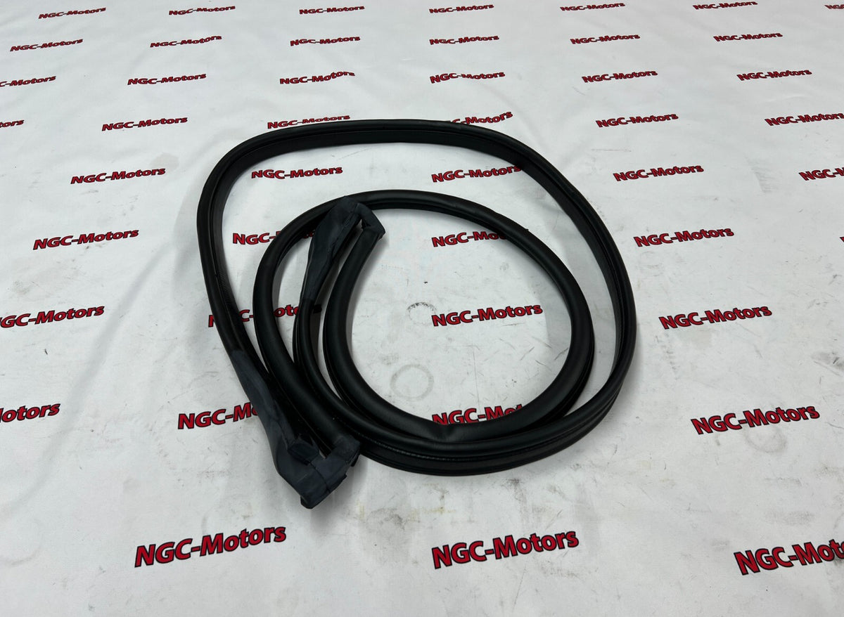 OEM 1991-2001 Acura NSX Weatherstrip Assembly, Rear Hatch