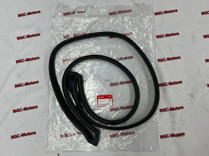 OEM 1991-2001 Acura NSX Weatherstrip Assembly, Rear Hatch