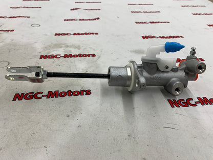 Genuine Clutch Master Cylinder Fits: Subaru Impreza Turbo RHD 00-07 WRX STi