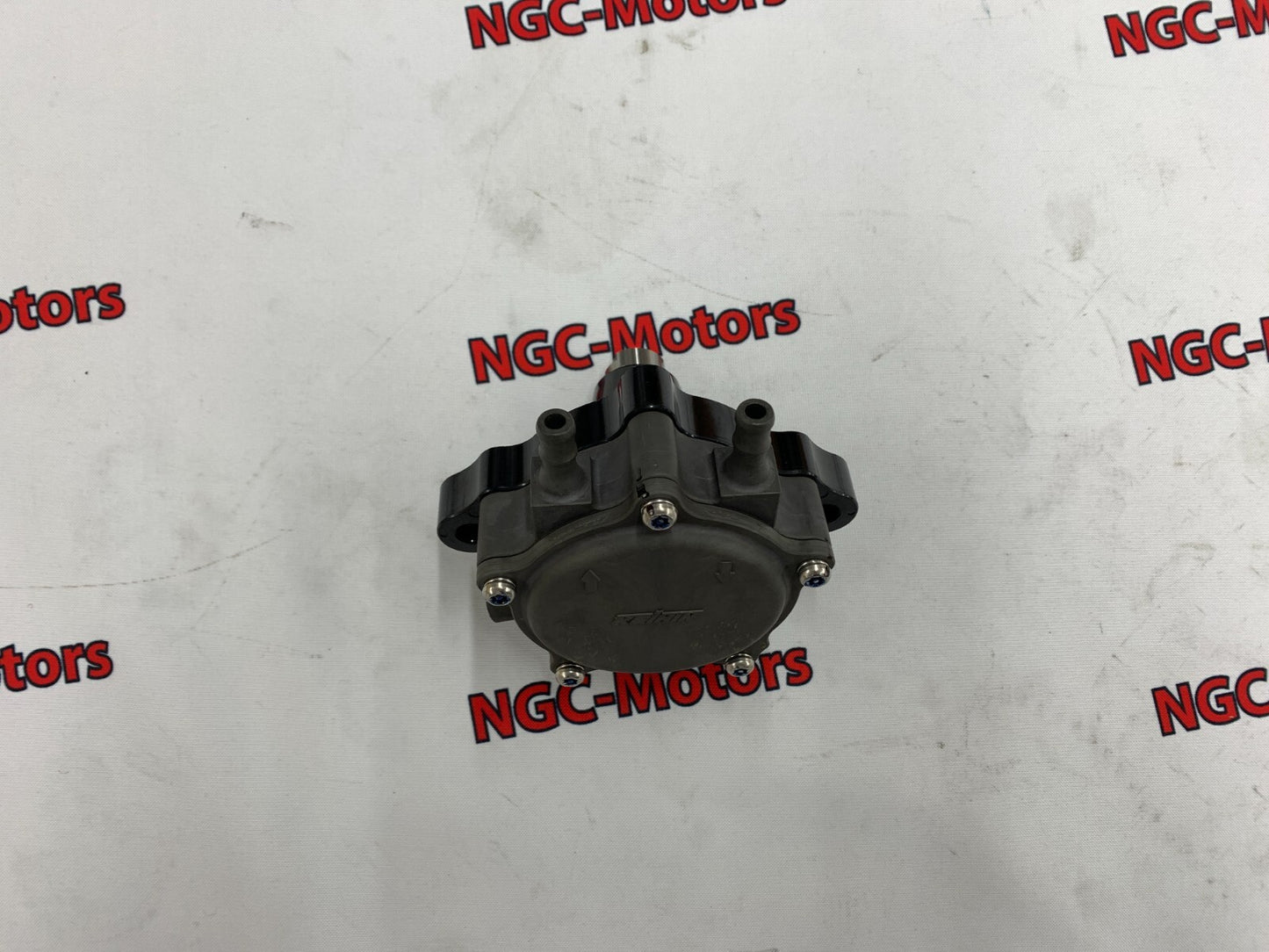649960
