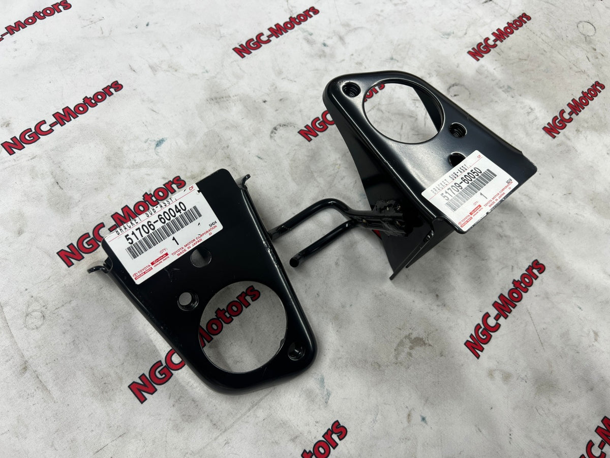 TOYOTA Land Cruiser PRADO 95 BRACKET BODY REAR LR SET MOUNTING Genuine