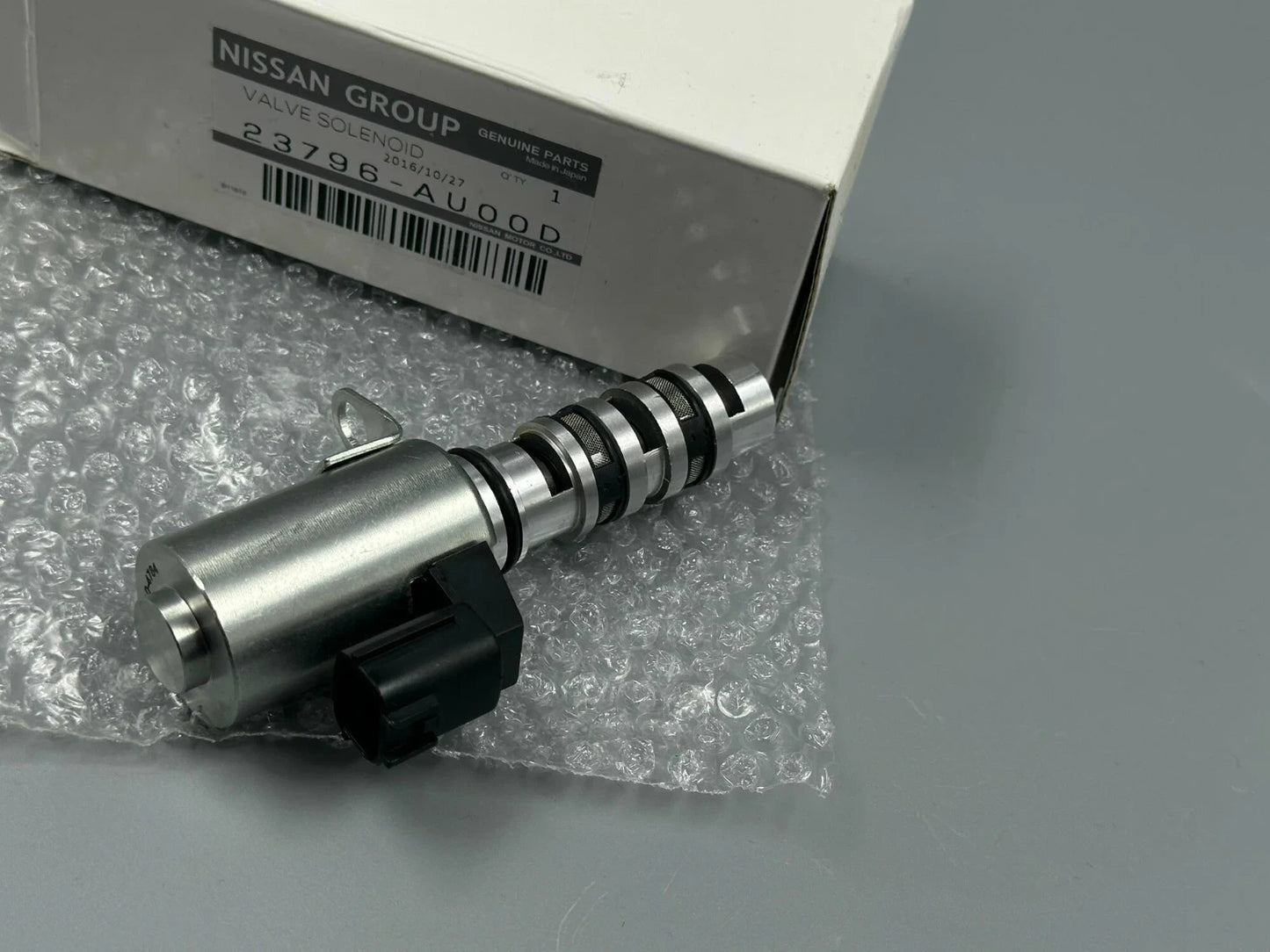 OEM Genuine Nissan Infiniti Valve Timing Control Solenoid 23796-AU00D NEW1