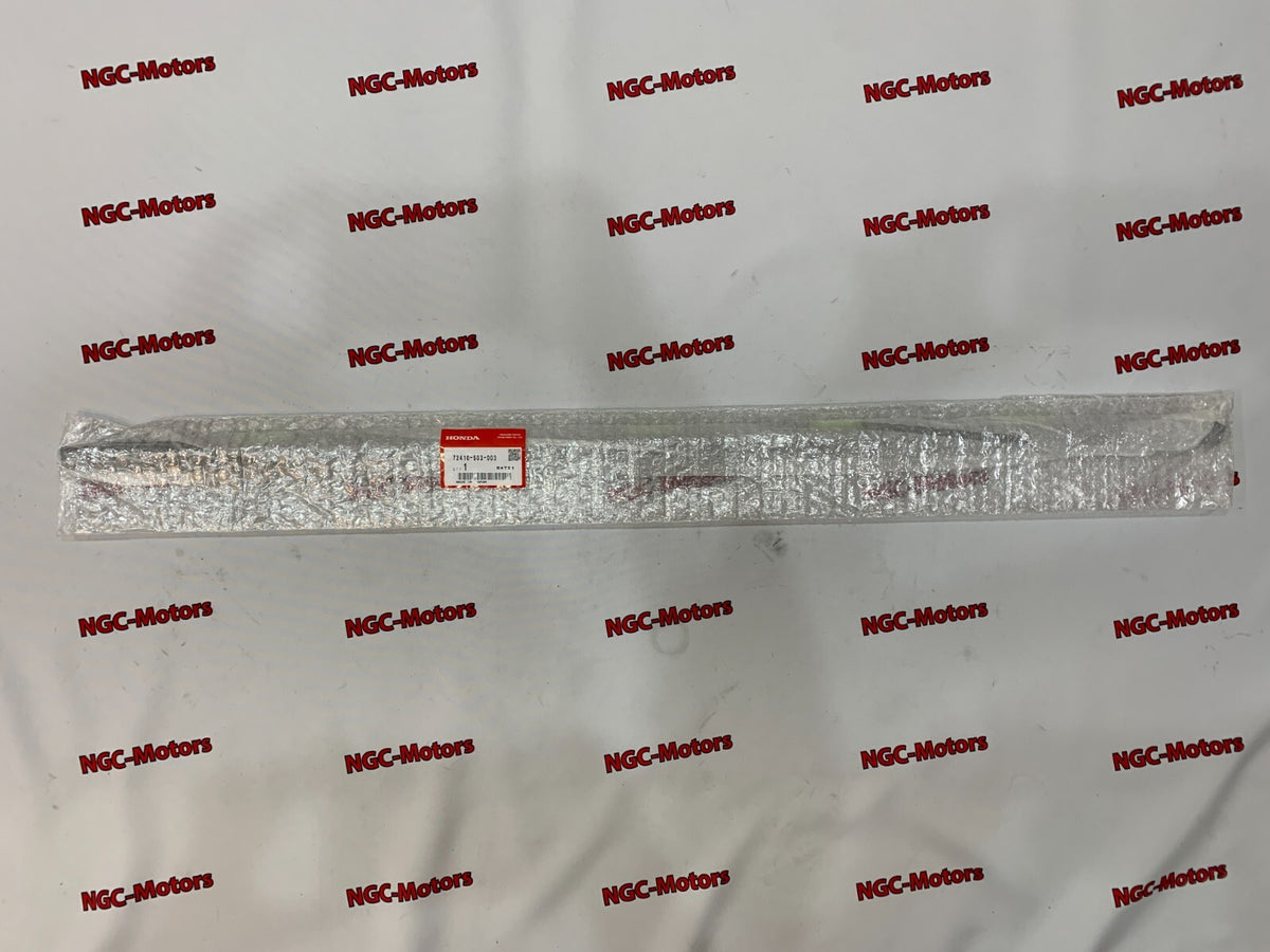 HONDA OEM 72410-S03-003 Door Window Weather Molding Right CIVIC EK9 EK4 New