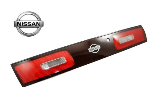 NEW Genuine Nissan Reverse Light Assembly OEM 26540-65F-260