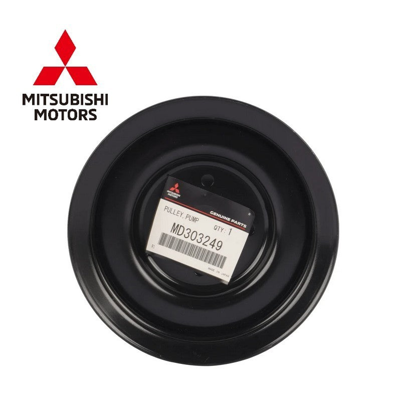 NEW Genuine Mitsubishi Water Pump Pulley OEM MD3032490