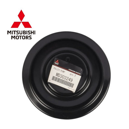 NEW Genuine Mitsubishi Water Pump Pulley OEM MD3032490