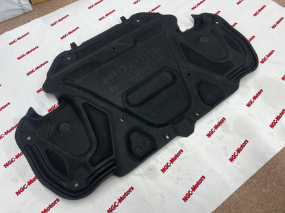 OEM Nissan Genuine R35 GTR INSULATOR-HOOD Panel 65840-JF00C 65840JF00C NEW