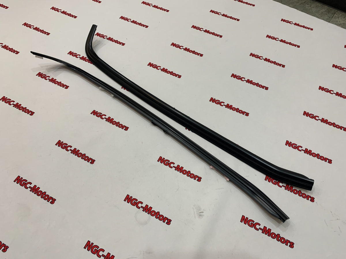 Honda Genuine Civic del Sol Molding Assembly RH+LH Front Windshield Side 1993-97