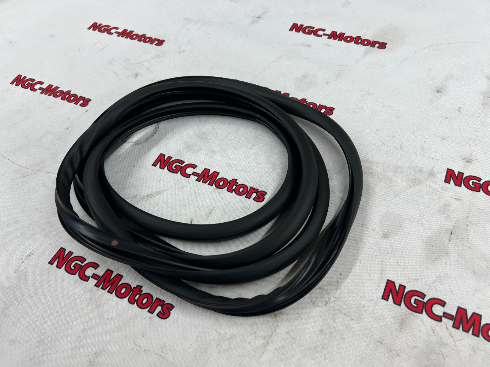 【NEW】Suzuki Genuine Escudo Grand Vitara WEATHER STRIP, SLIDING 78715-65J00-0005
