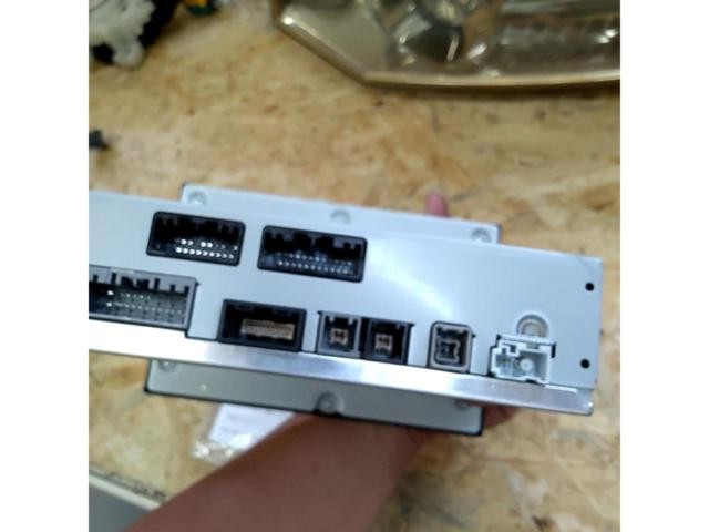 Honda original (HONDA) Genuine 8 inch Display audio VX-240ZFE6