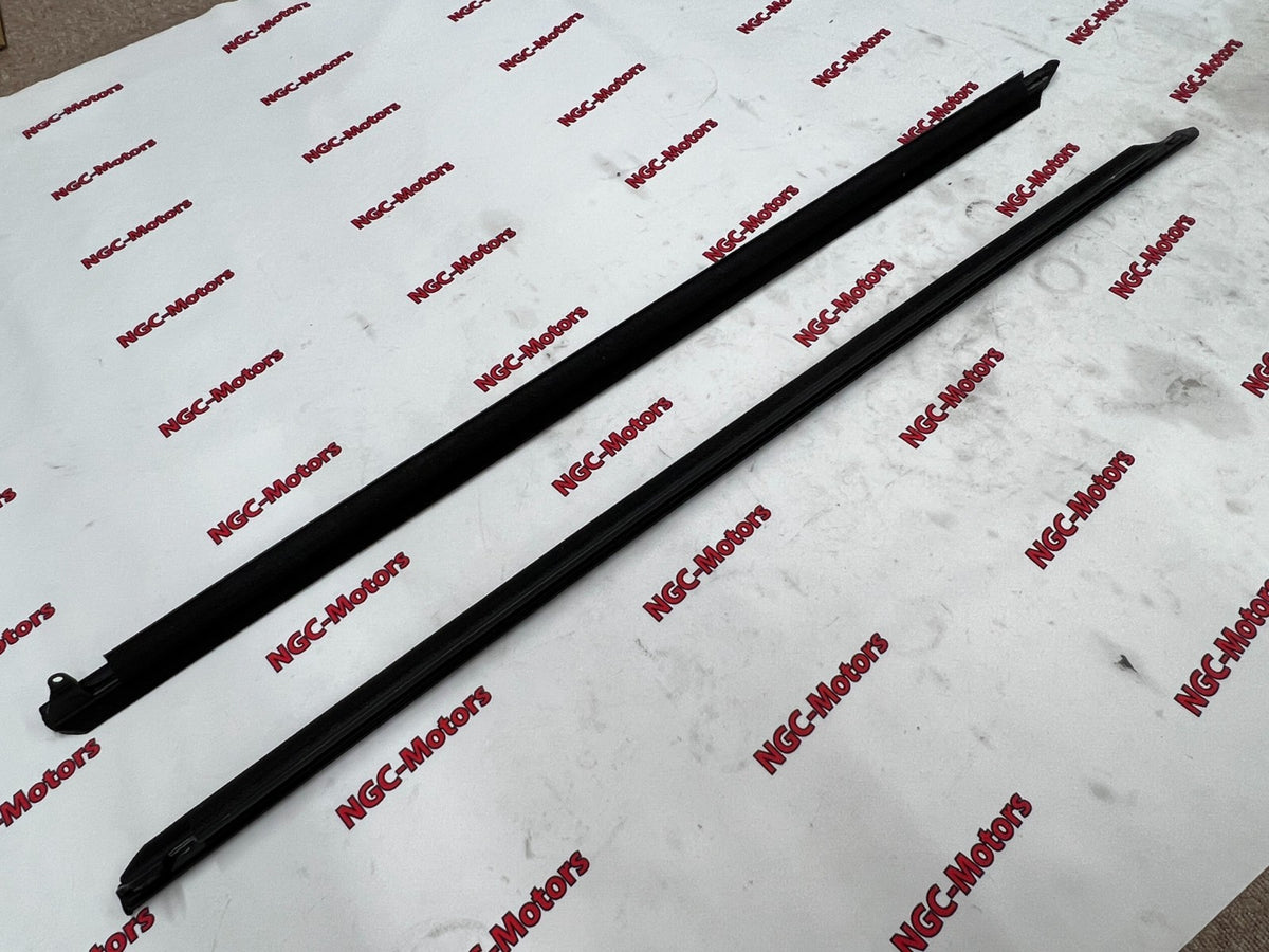 Toyota Genuine 00-07 MR-S MR2 SPYDER ZZW30 Front Door Belt Molding RH LH Set OEM