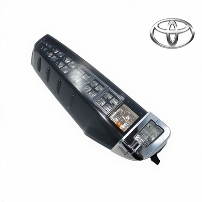 OEM Genuine Toyota Voxy ZZR80G LENS & BODY REAR COMBINATION LAMP LH 81561-286400