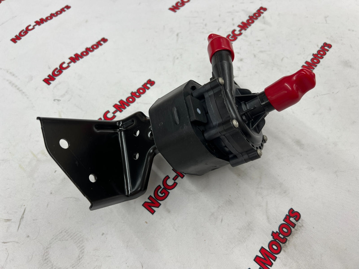NISSAN Genuine Water Pump 21581-3NF0A