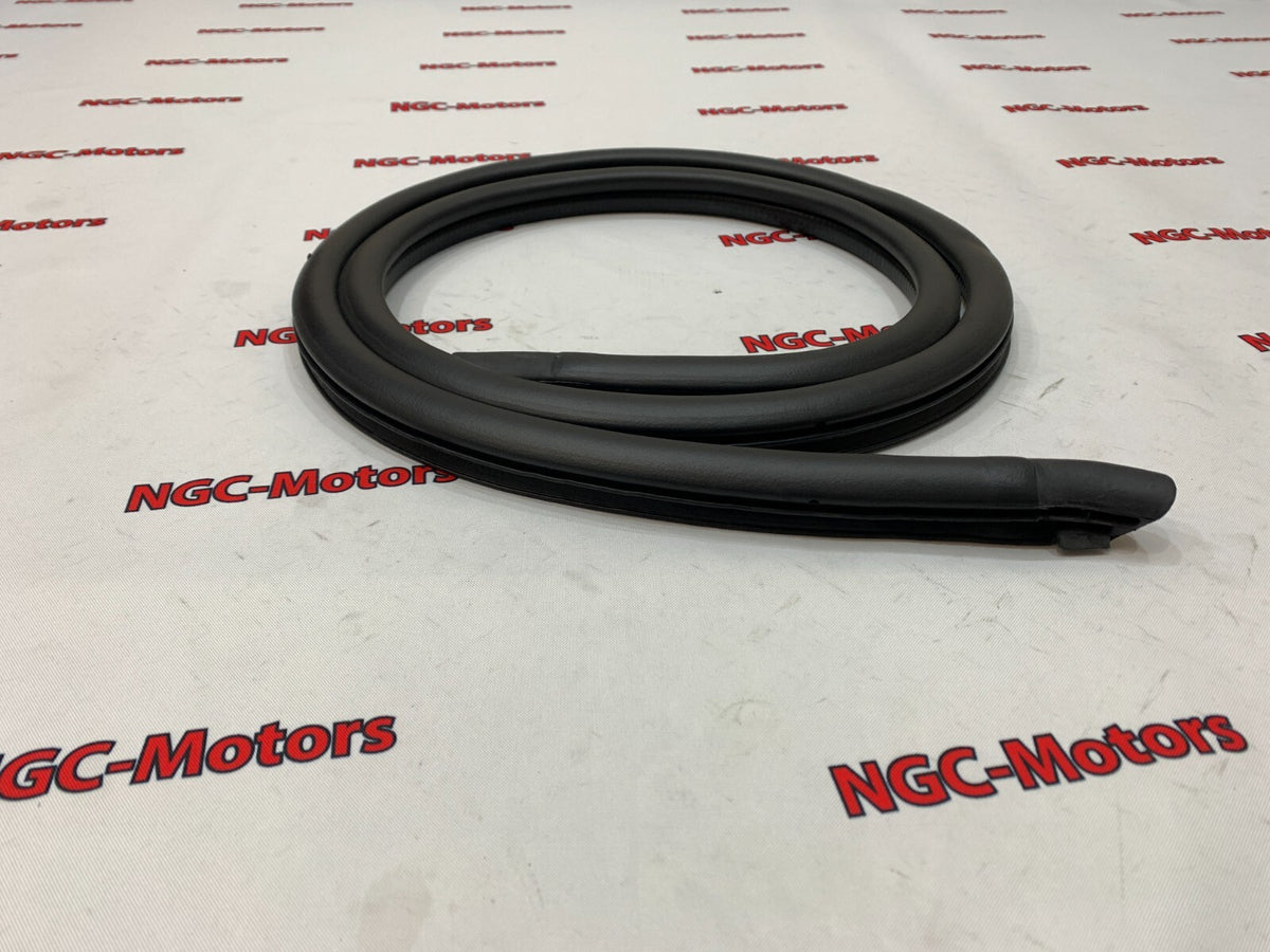 HONDA Genuine NSX NA1 NA2 RR Hatch Lower Weatherstrip OEM