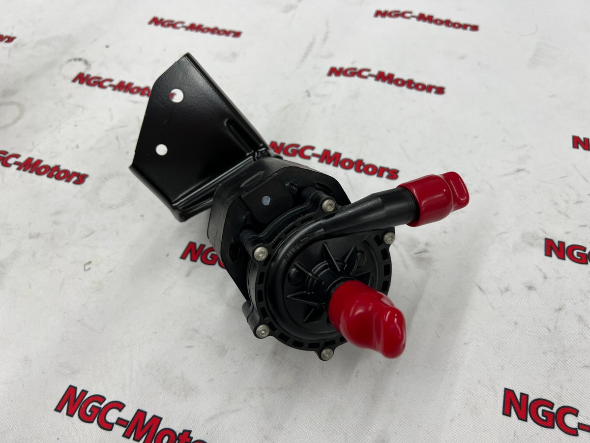 NISSAN Genuine Water Pump 21581-3NF0A