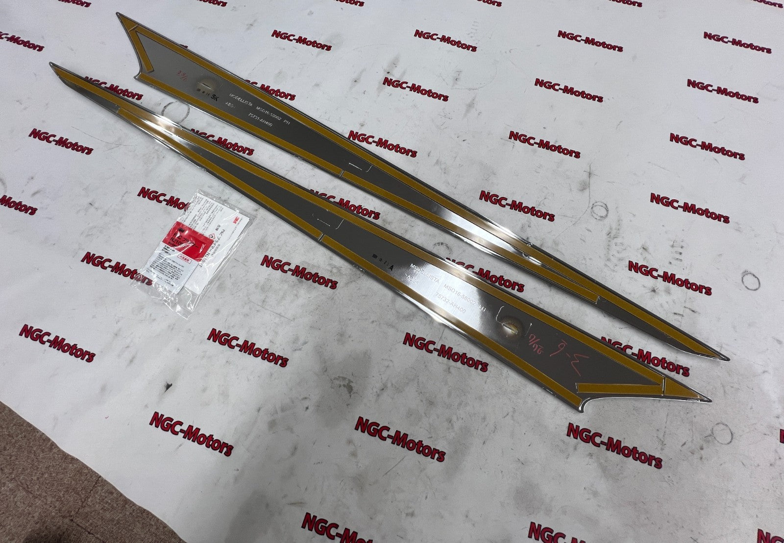 Genuine Toyota MODELLISTA Side Door Garnish Set Alphard Vellfire 40 MSD16-580028