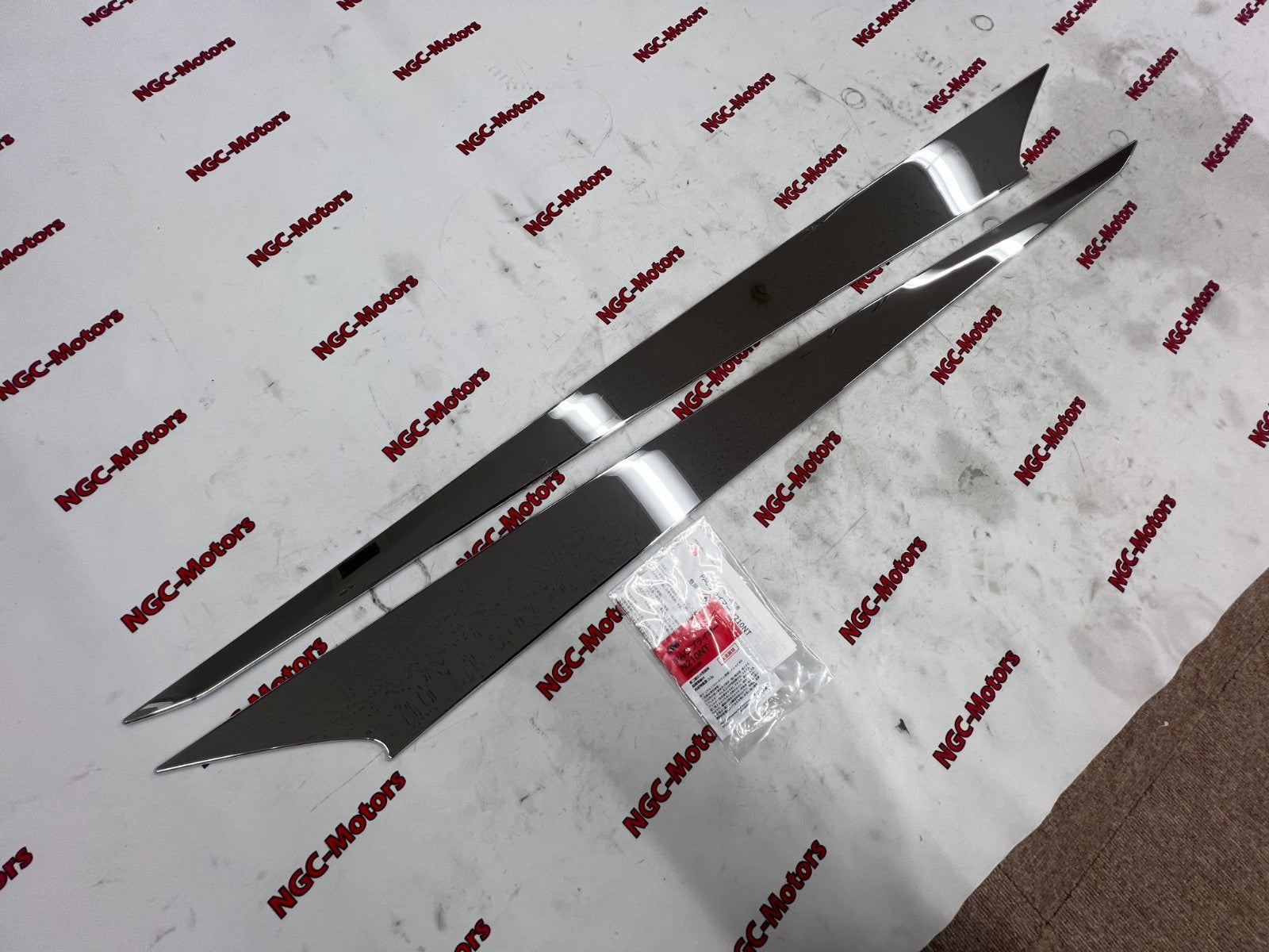 Genuine Toyota MODELLISTA Side Door Garnish Set Alphard Vellfire 40 MSD16-580029