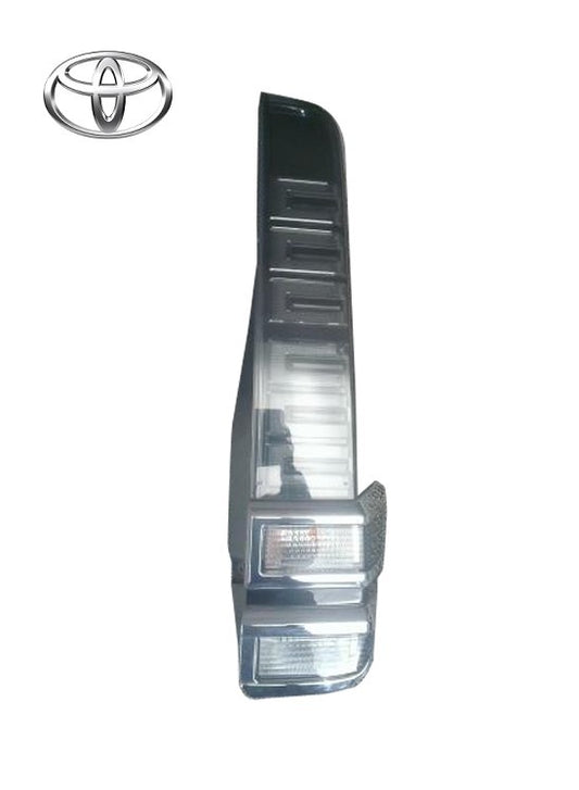 OEM Genuine Toyota Voxy ZRR80G ZRR85G LENS & BODY, REAR COMBINATION LAMP, RH0