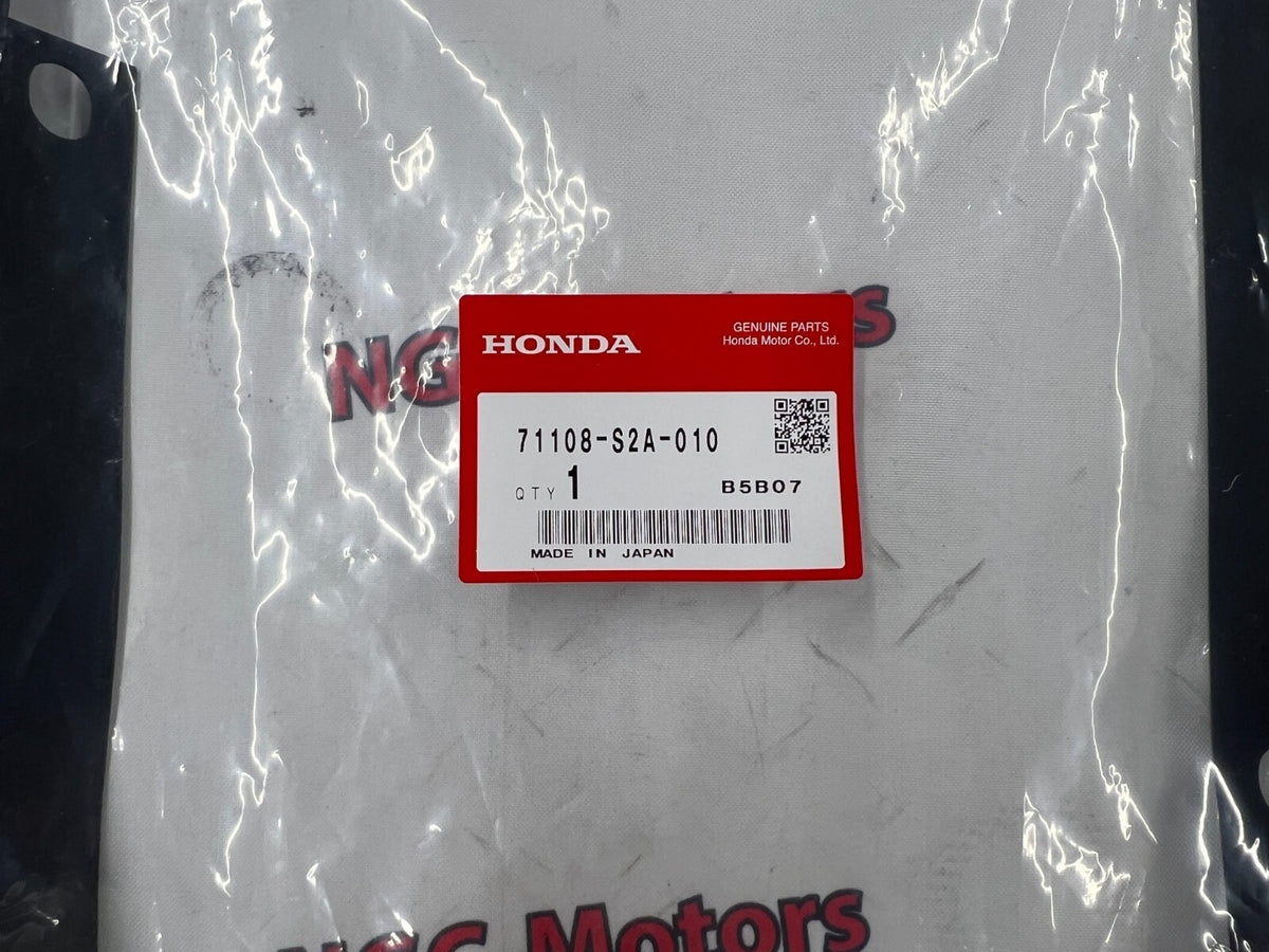 Genuine Honda Front Bumper Seal 71108-S2A-010 S2000 00-09* AP1 AP2