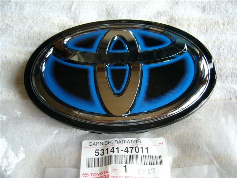 TOYOTA PRIUS ZVW30 10-15 Genuine Emblem For vehicles with PCS 53141-47011 OEM