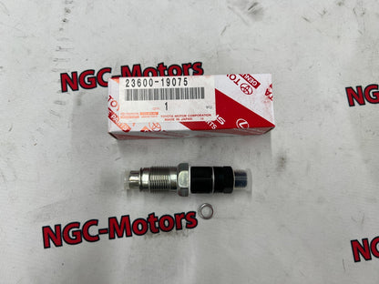 Genuine Toyota Holder & Nozzle SET, Nozzle 23600-19075 x6 OEM