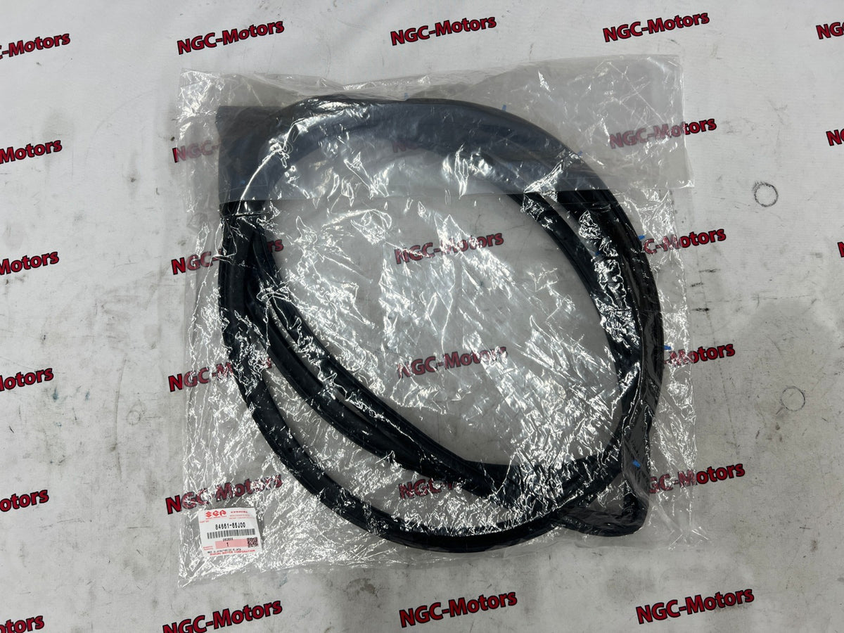 84661-65J00-000 Suzuki Weatherstrip,rr dr opng,r 8466165J00000, New Genuine OEM 