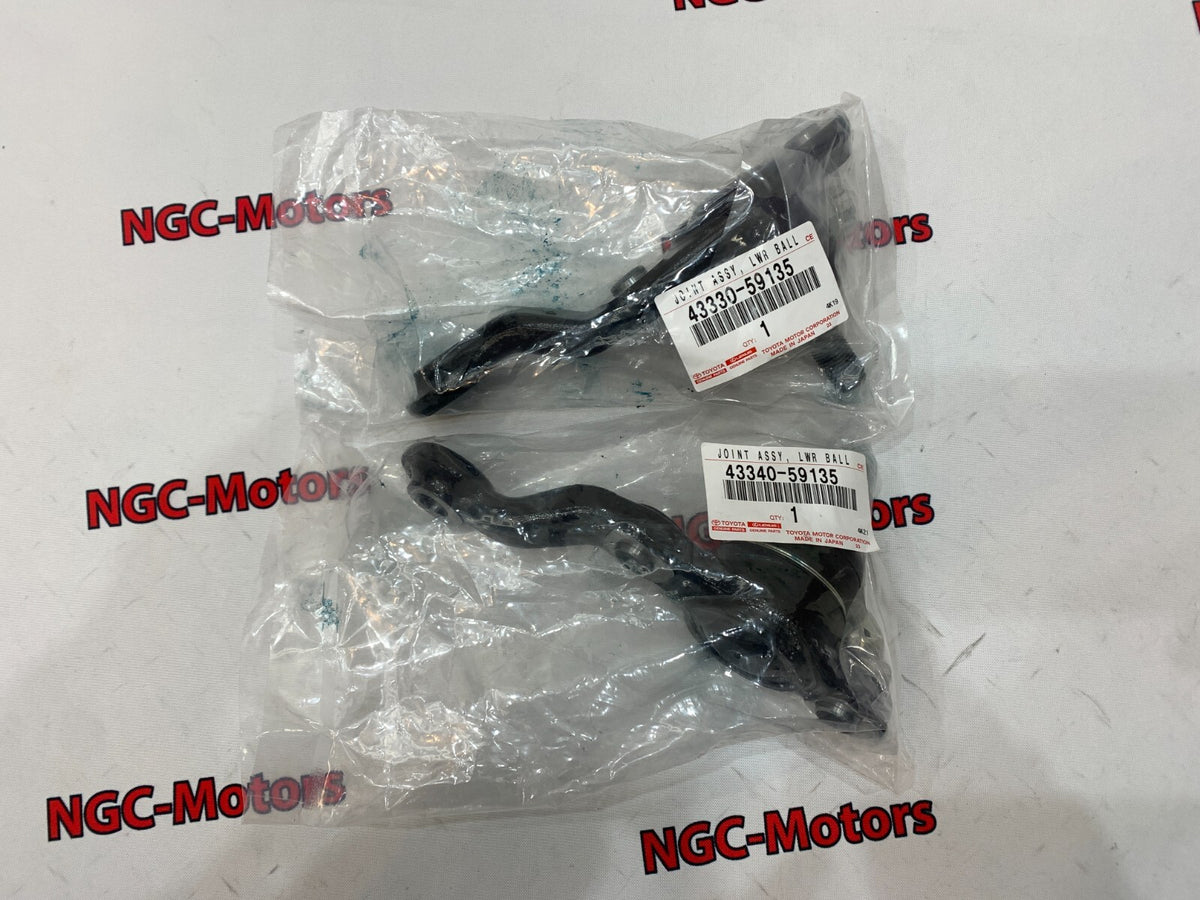 Toyota Genuine Lexus 2001-2005 IS300 Front Lower Ball Joint L＆R nut $ pin Set