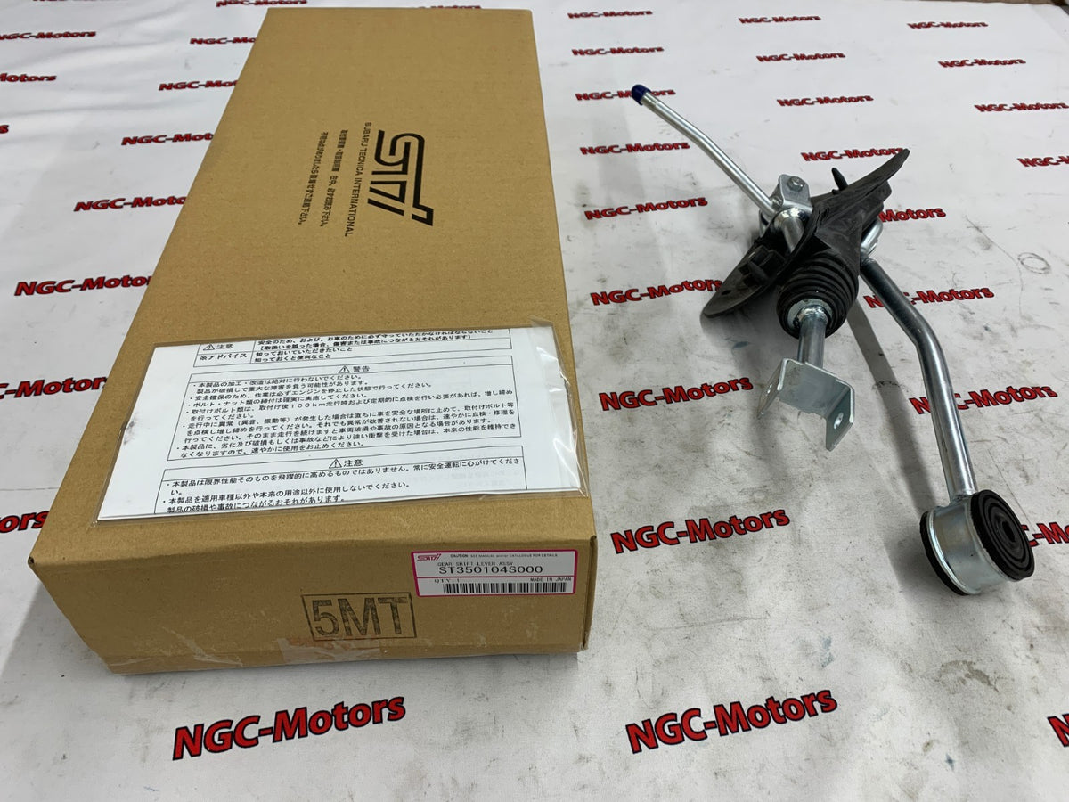 SUBARU STI IMPREZA 4DooR (GD)  GEAR SHIFT LEVER 5MT ST350104S000