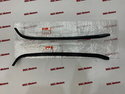 Honda Genuine Civic del Sol Molding Assembly RH+LH Front Windshield Side 1993-97