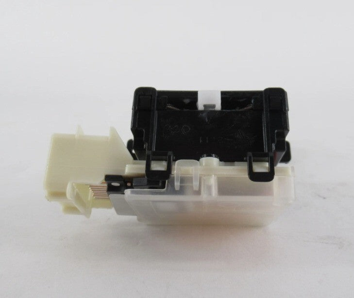 650996