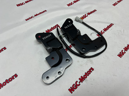 HONDA S2000 AP1 AP2 00-09 OEM HARDTOP REAR SIDE CATCHER BRACKET PAIR SET GENUINE