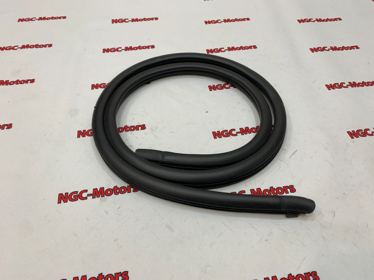 HONDA Genuine NSX NA1 NA2 RR Hatch Lower Weatherstrip OEM