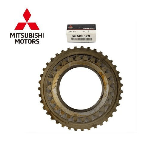 NEW Genuine Mitsubishi FUSO Manual Transmission Main Shaft 5th Gear OEM ME5805290