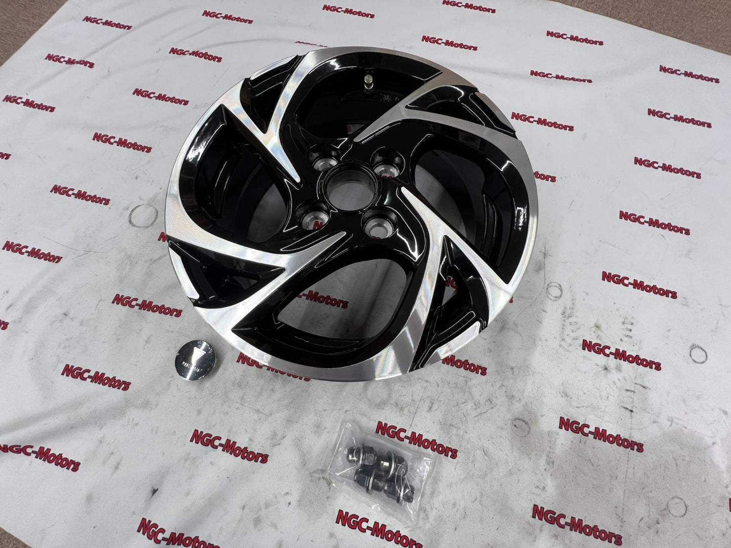 Genuine Toyota Yaris MODELLISTA SpinAir VI 14x5.5J +40 Wheel MSC13-00024 OEM8