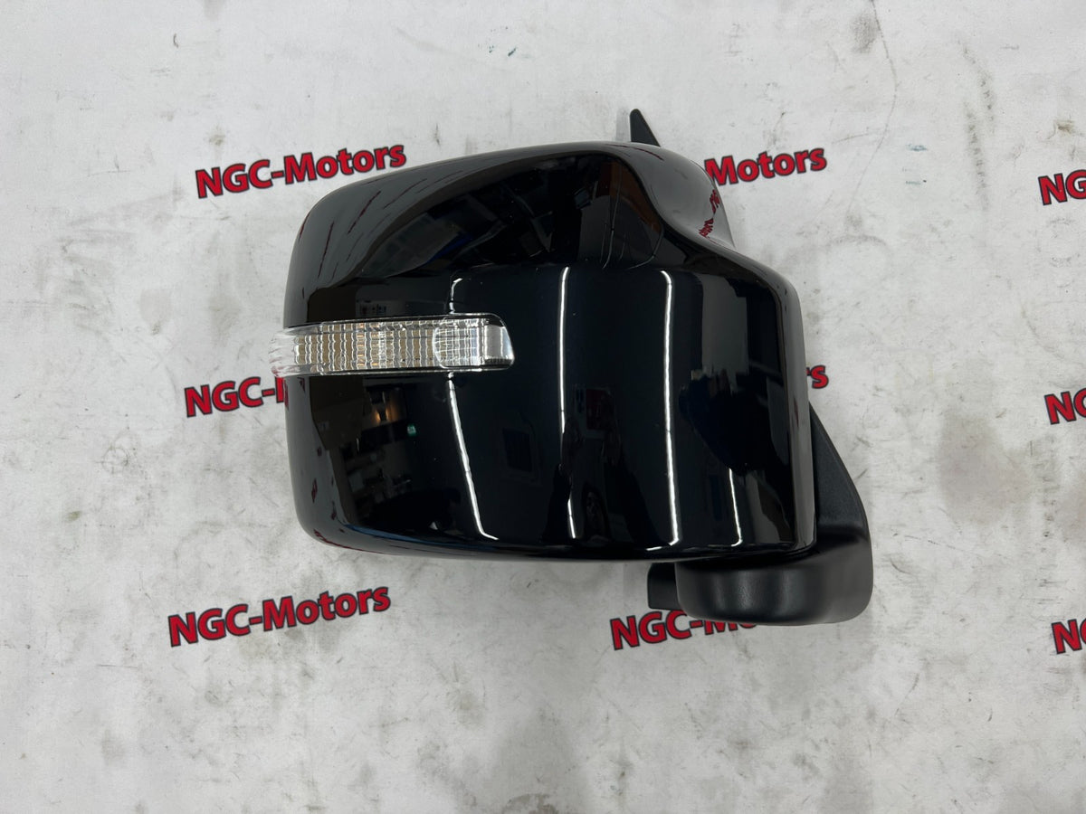SUZUKI GENUINE JIMNY SIERRA JB64 JB64W JB74W DOOR MIRROR RH 84701-77R73-ZJ3 New